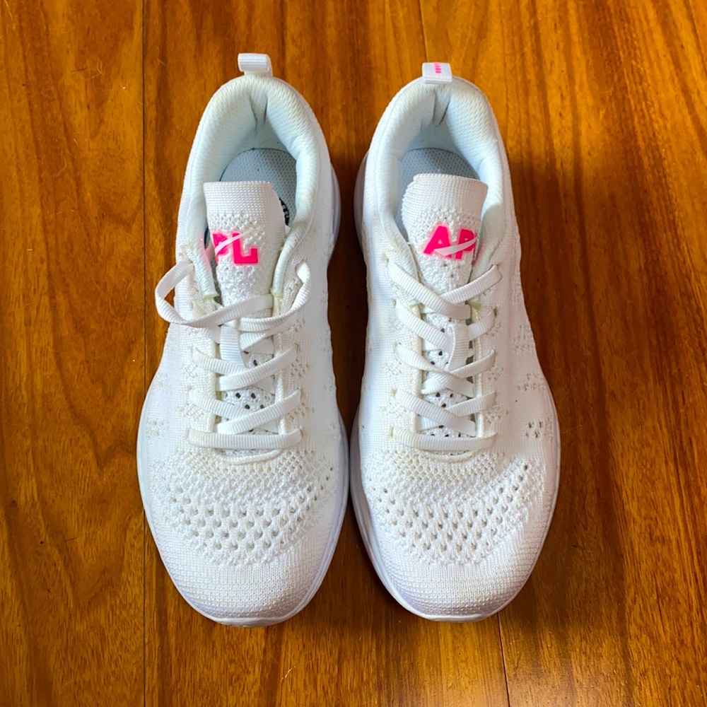 APL Techloom Pro - Hot Pink/White Size W 6/36